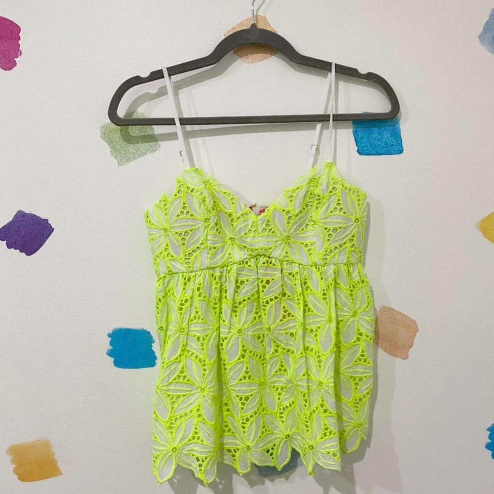 00 NWT Lilly Pulitzer Lime Green Millie Top